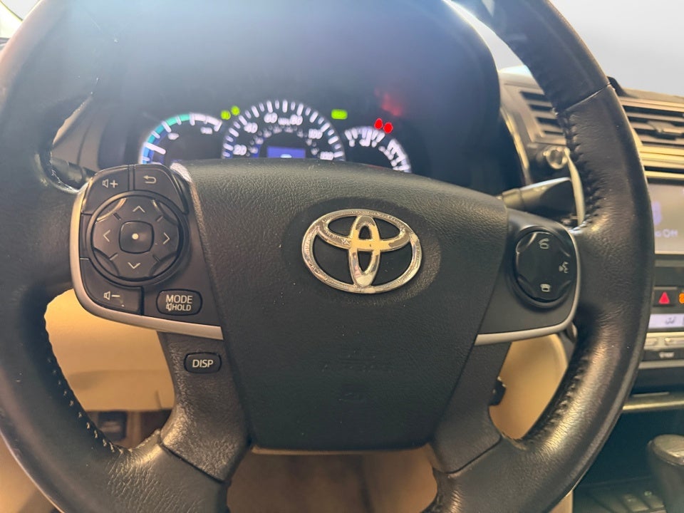 2013 Toyota Camry Hybrid XLE