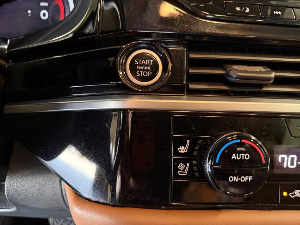 2022 Nissan Pathfinder Platinum