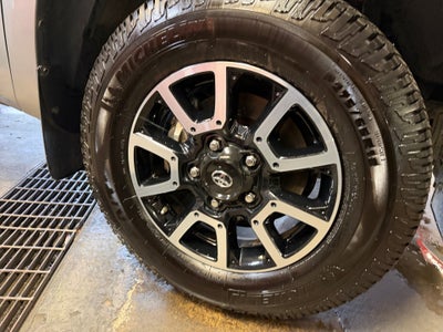 2020 Toyota Tundra Limited