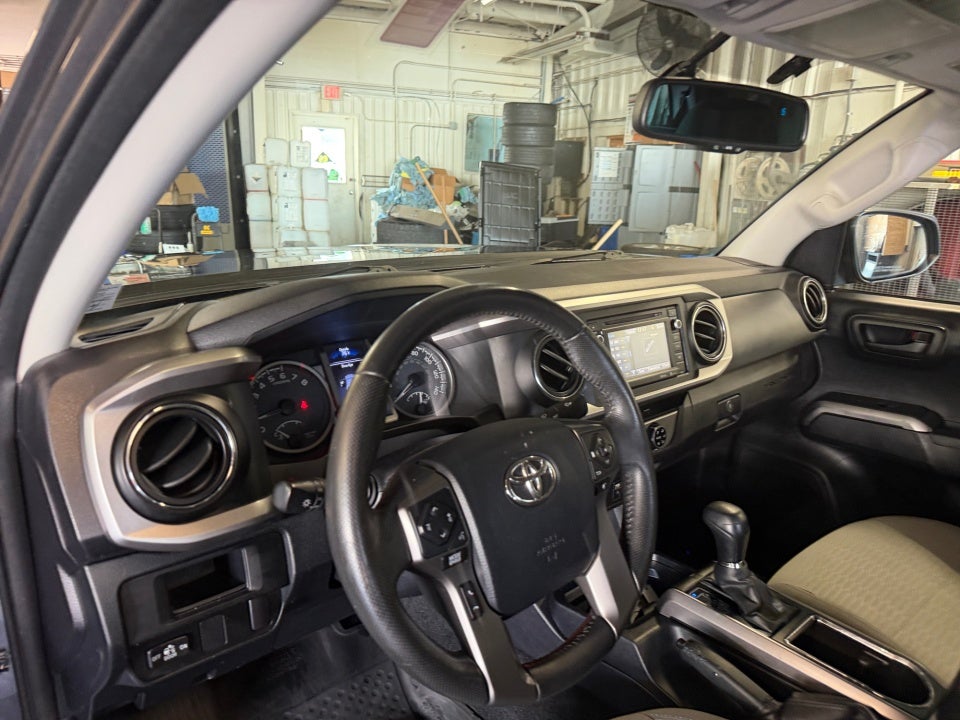 2017 Toyota Tacoma SR5
