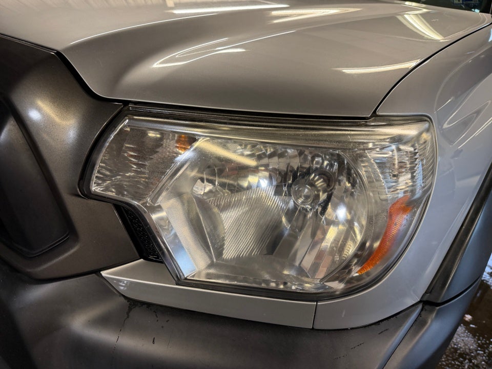 2013 Toyota Tacoma Base V6