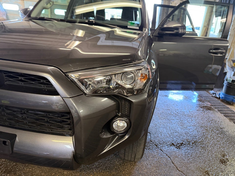 2017 Toyota 4Runner SR5 Premium