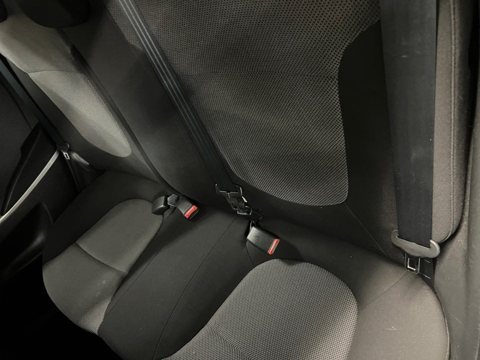 2013 Hyundai Accent GS