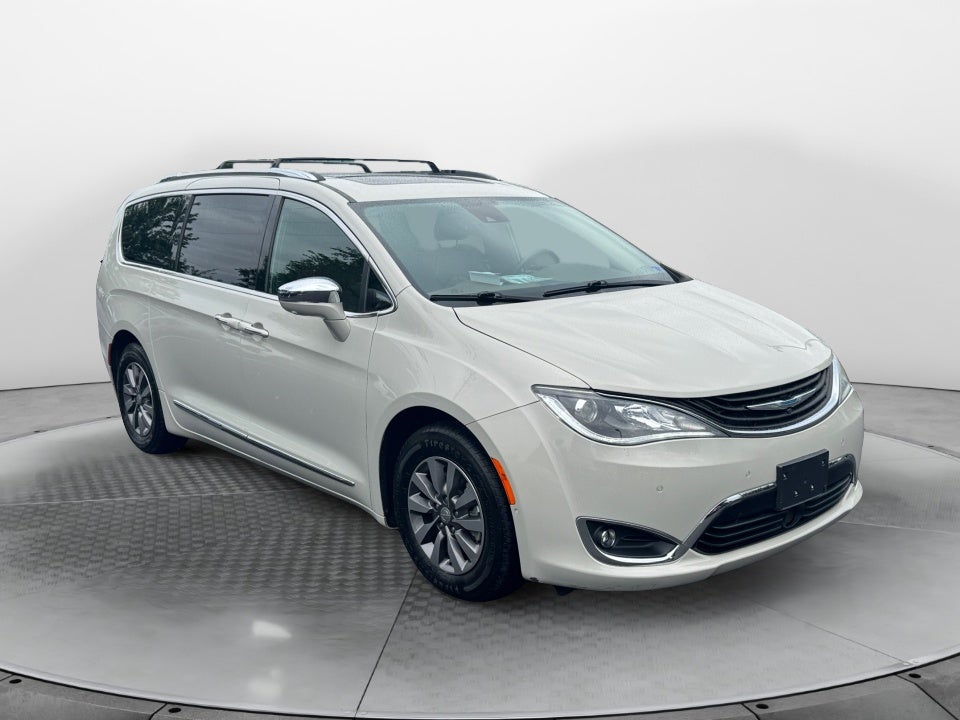 2019 Chrysler Pacifica Hybrid Limited