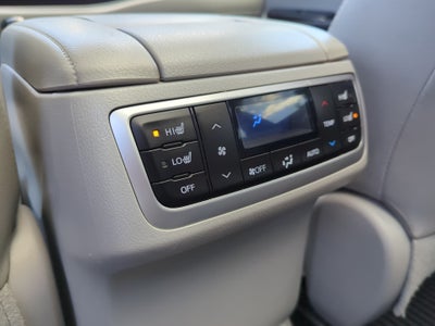 2016 Toyota Highlander Limited Platinum V6
