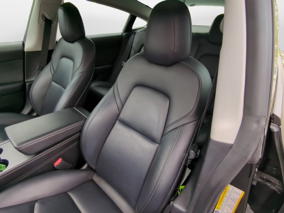 2022 Tesla Model 3 Long Range Dual Motor All-Wheel Drive