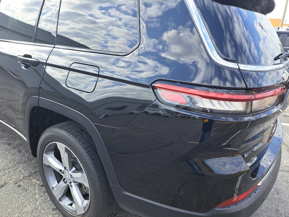 2022 Jeep Grand Cherokee L Limited 4x4