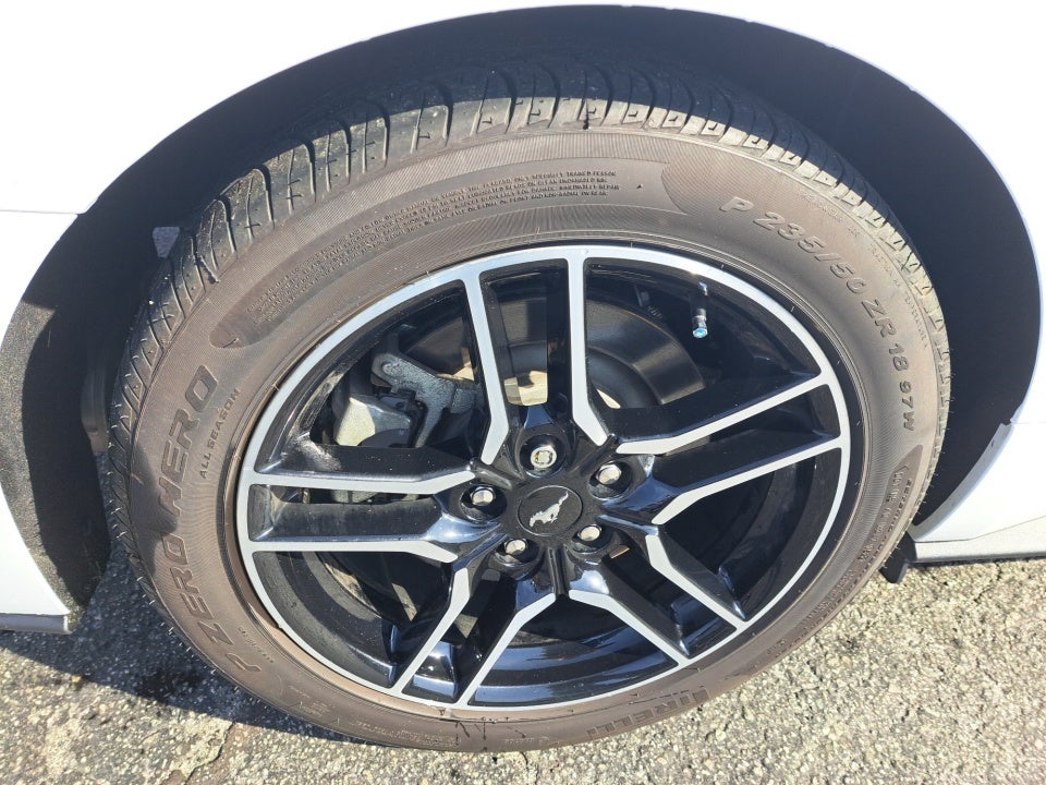 2022 Ford Mustang GT Premium Fastback