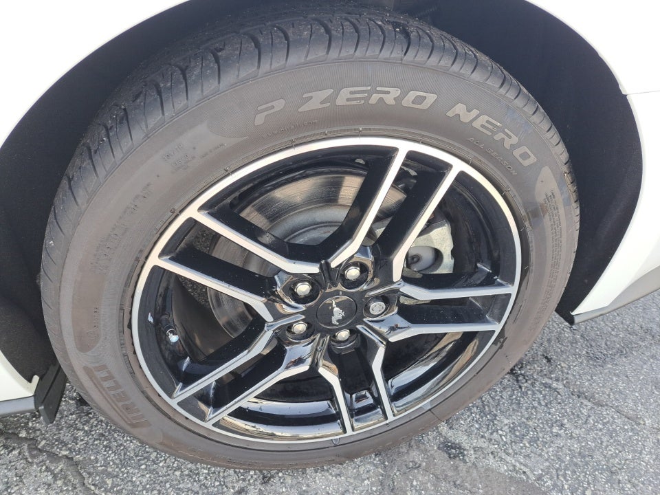 2022 Ford Mustang GT Premium Fastback