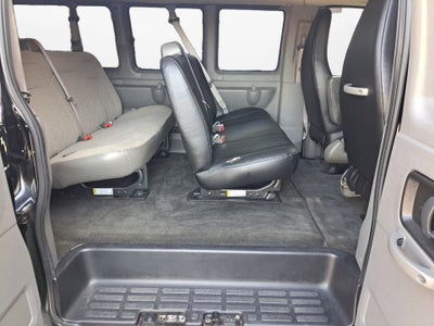 2017 Chevrolet Express 3500 LT
