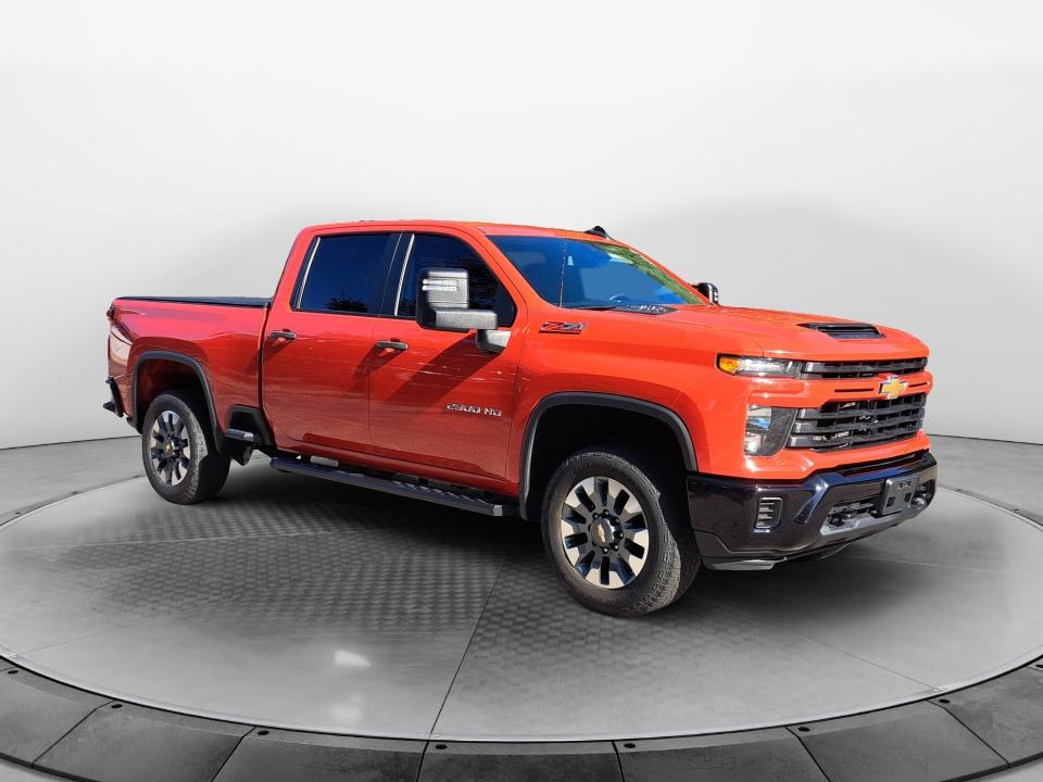 2024 Chevrolet Silverado 2500HD Custom