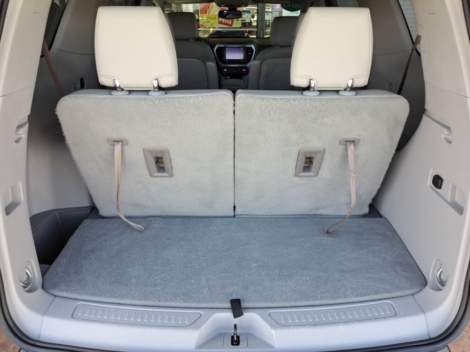 2017 GMC Acadia SLT-1