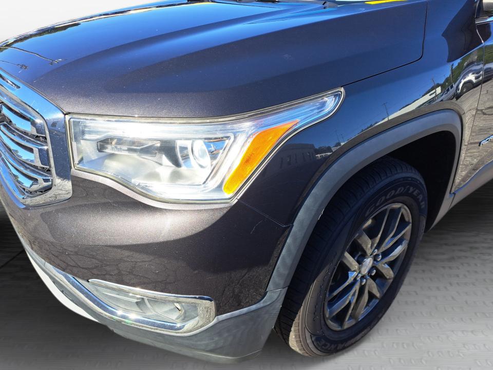 2017 GMC Acadia SLT
