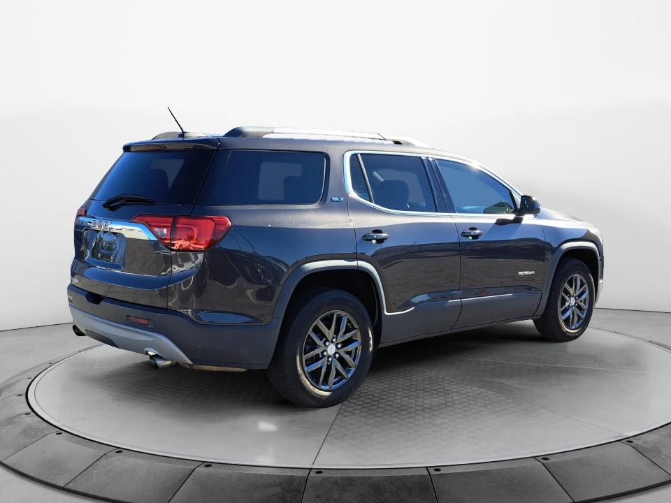 2017 GMC Acadia SLT