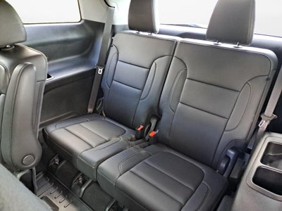 2022 GMC Acadia SLT