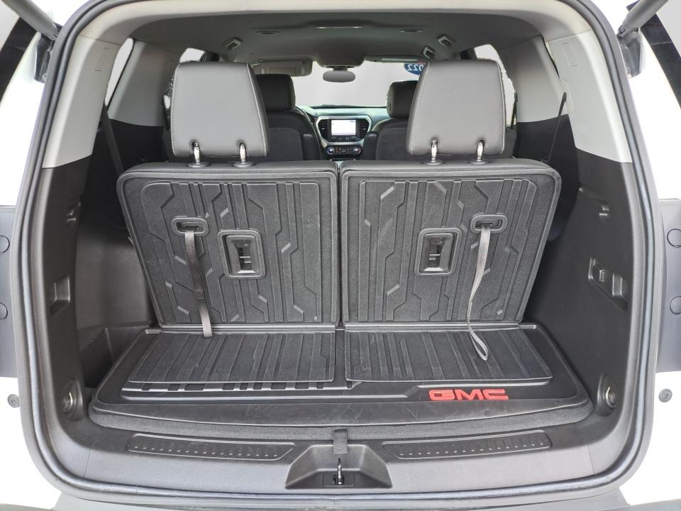 2022 GMC Acadia SLT