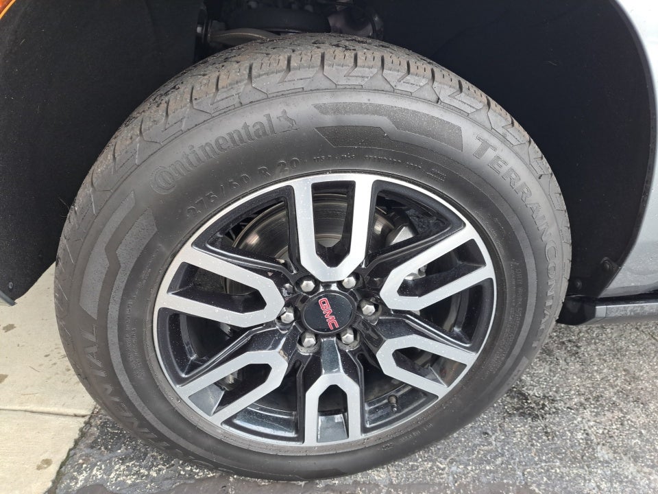 2023 GMC Yukon AT4