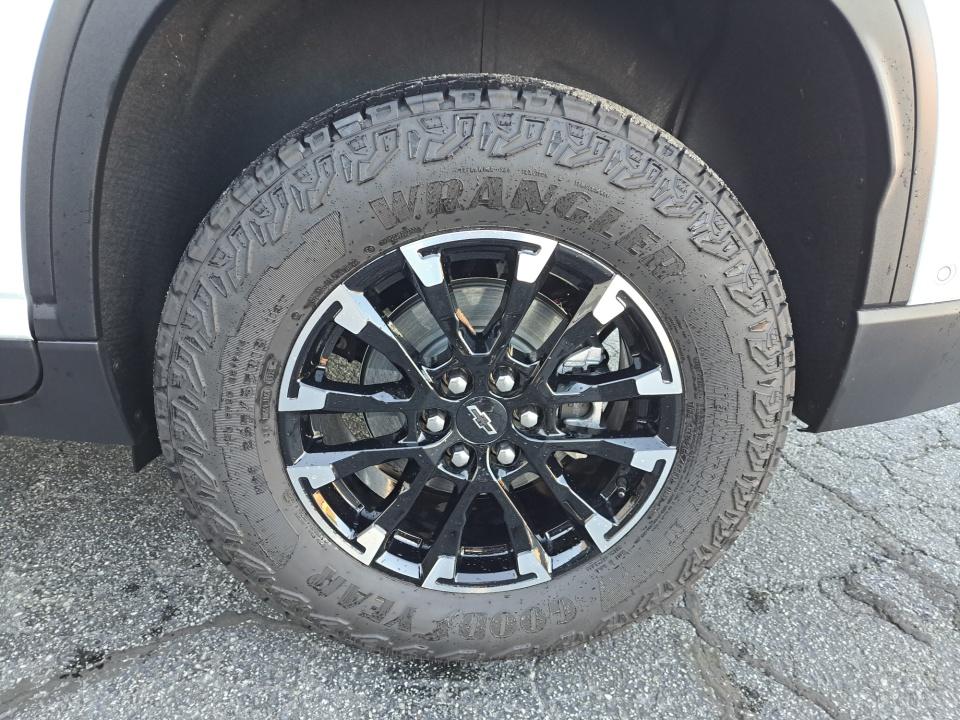 2026 Chevrolet Traverse AWD Z71