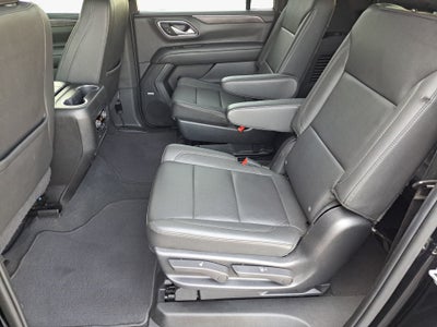 2022 Chevrolet Suburban 4WD LT