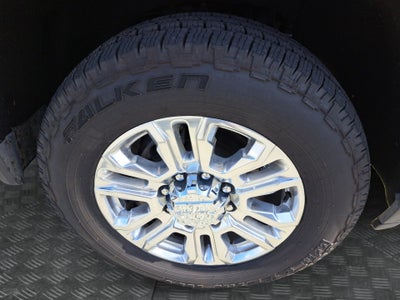 2020 GMC Sierra 2500HD 4WD Crew Cab Standard Bed Denali