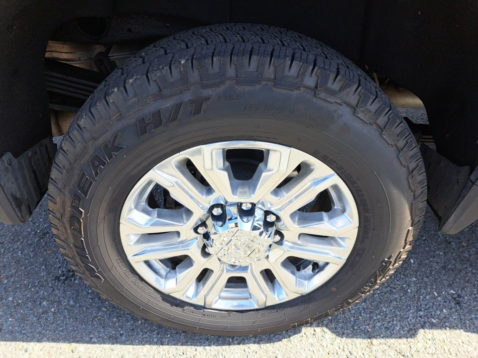 2020 GMC Sierra 2500HD 4WD Crew Cab Standard Bed Denali