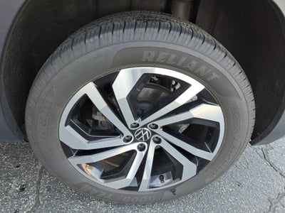 2020 Volkswagen Atlas Cross Sport 3.6L V6 SEL R-Line