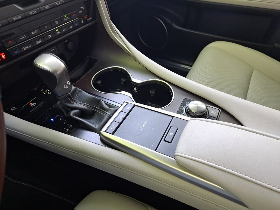 2022 Lexus RX 350 F SPORT Handling