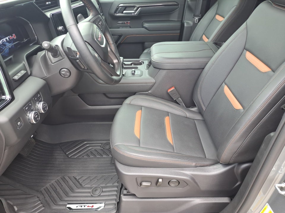 2024 GMC Sierra 1500 4WD Crew Cab Short Box AT4