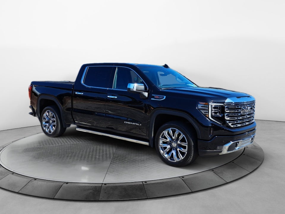2023 GMC Sierra 1500 4WD Crew Cab Short Box Denali