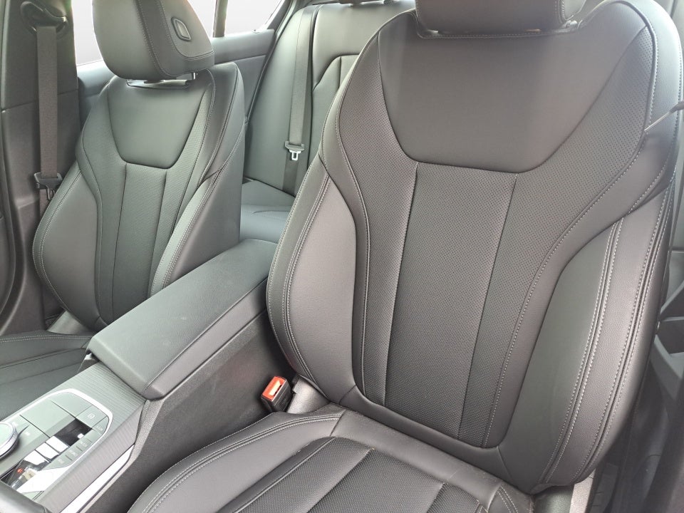 2025 BMW 330i 330i xDrive