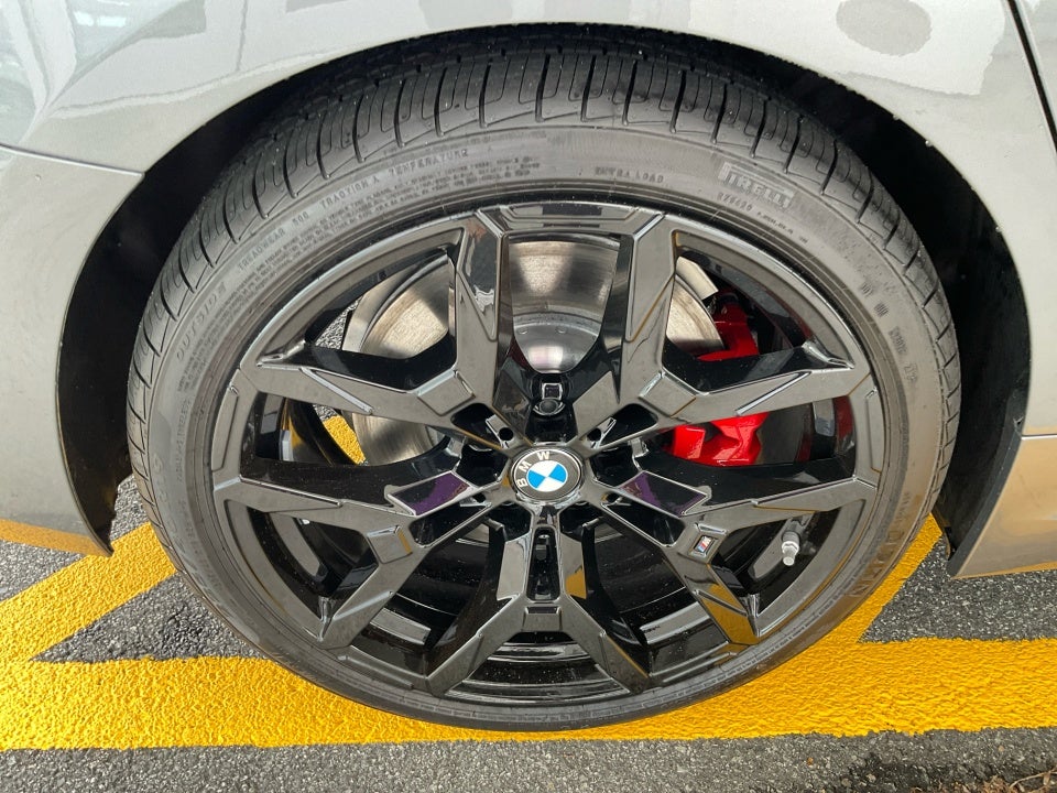 2025 BMW 330i 330i xDrive