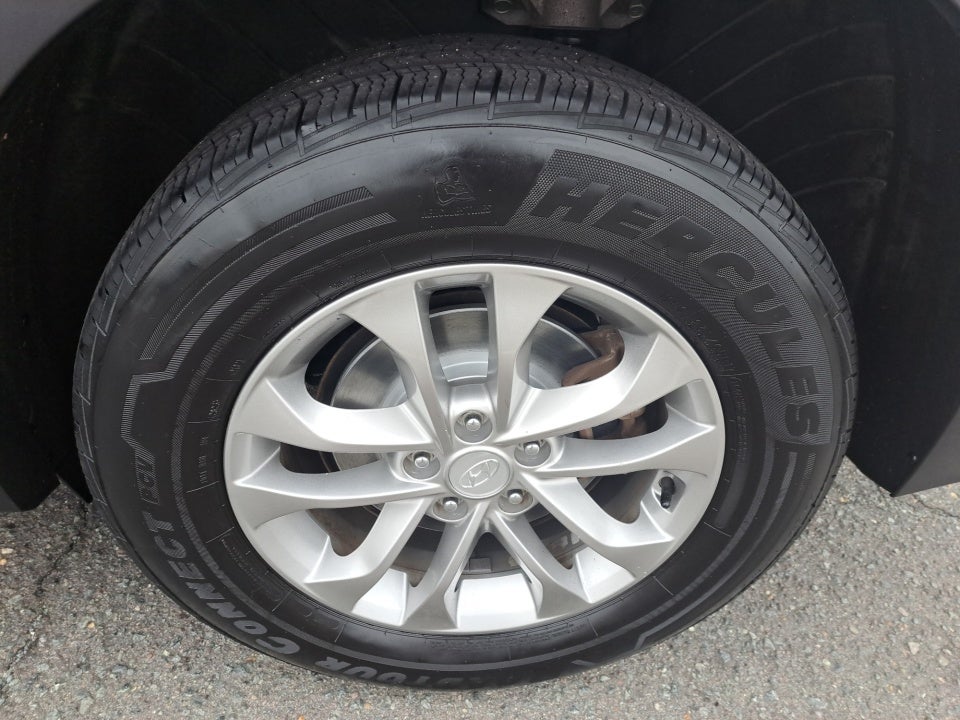 2019 Hyundai Santa Fe SE