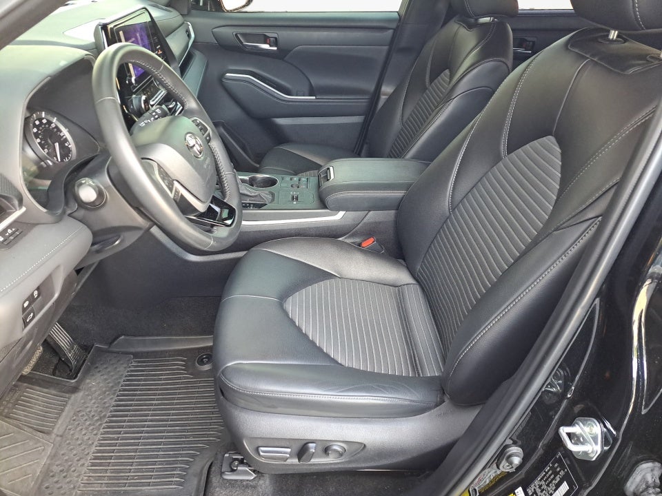 2024 Toyota Highlander XSE