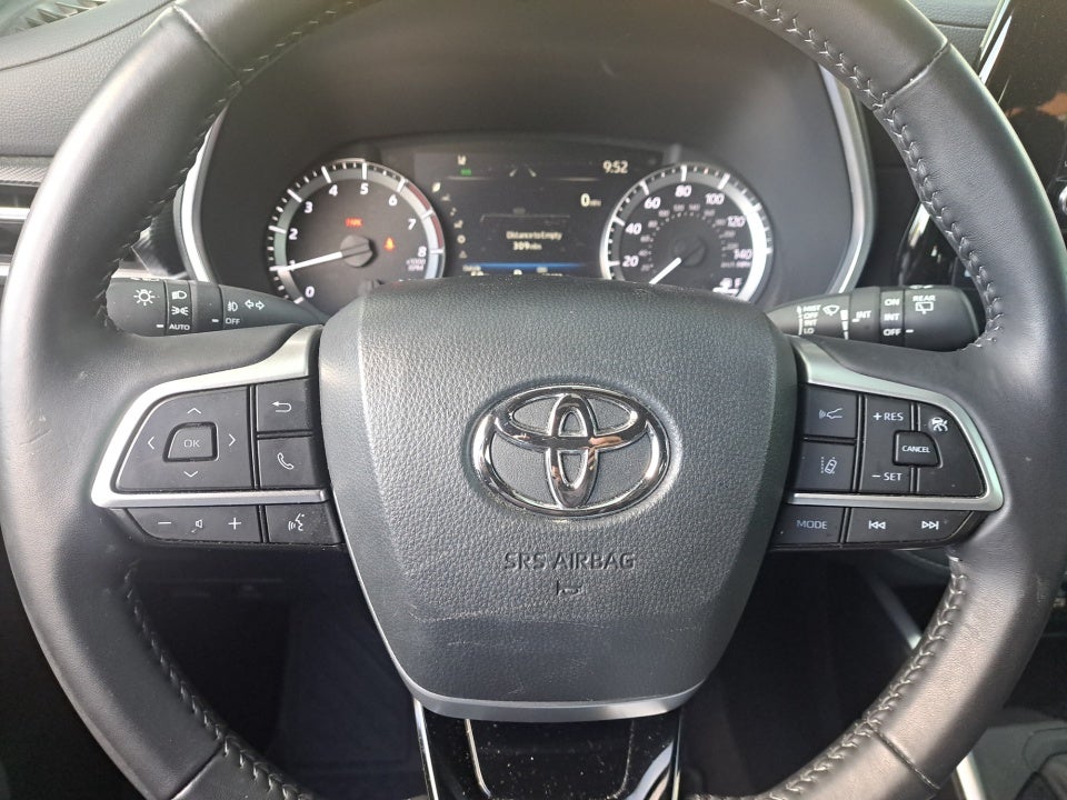 2024 Toyota Highlander XSE