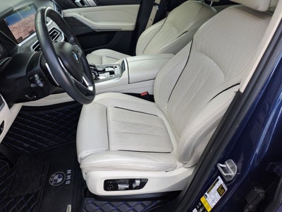 2020 BMW X7 xDrive40i