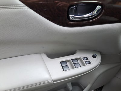 2015 Nissan Quest SV