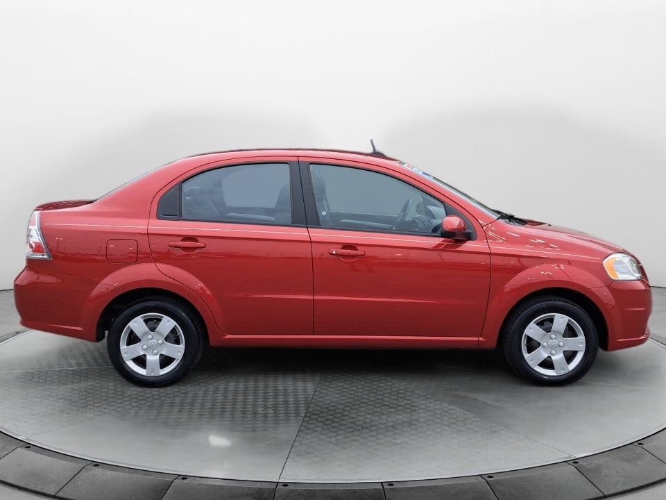 2011 Chevrolet Aveo 1LT