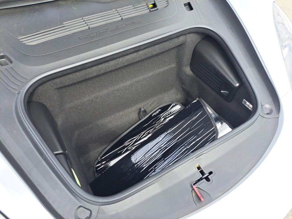 2024 Porsche 718 Cayman Style Edition