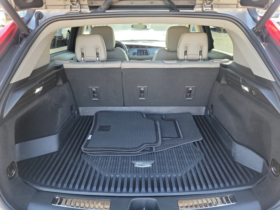 2023 Cadillac XT4 FWD Luxury