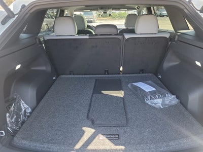 2026 Volkswagen Atlas Cross Sport SEL R-Line Black