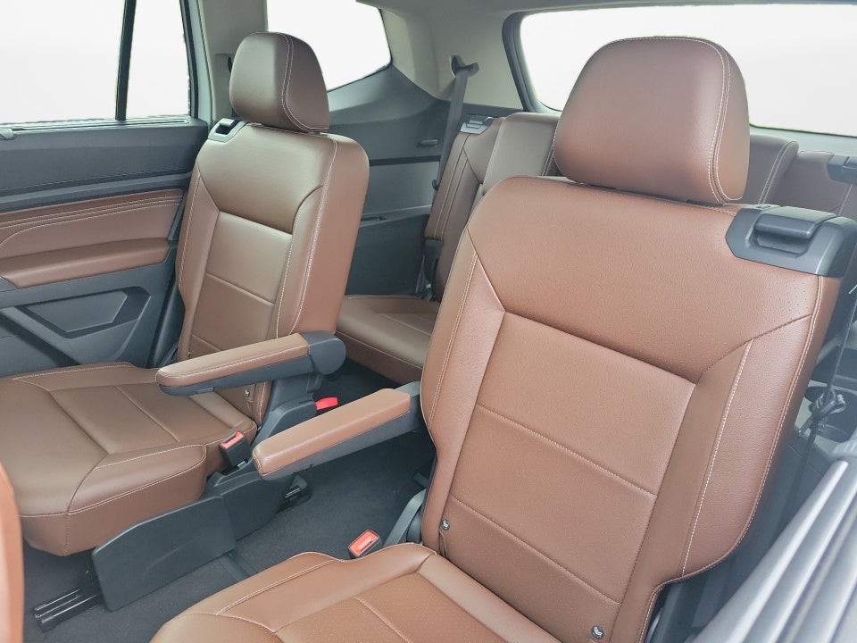 2022 Volkswagen Atlas 3.6L V6 SEL R-Line