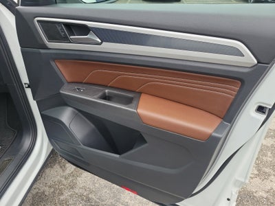 2022 Volkswagen Atlas 3.6L V6 SEL R-Line