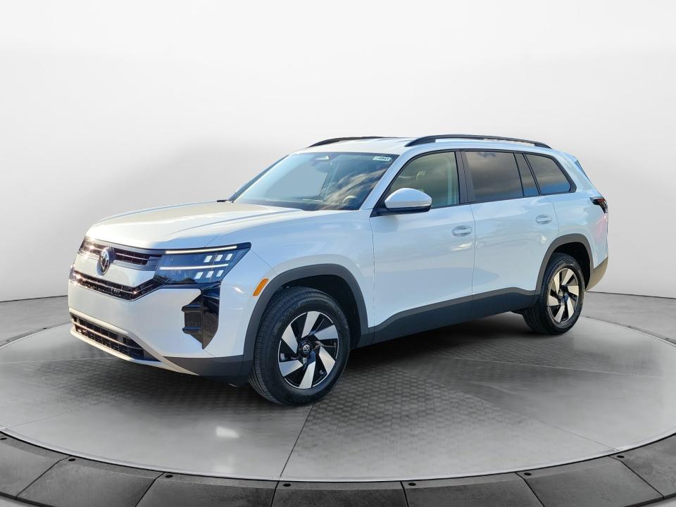2027 Volkswagen Atlas SE