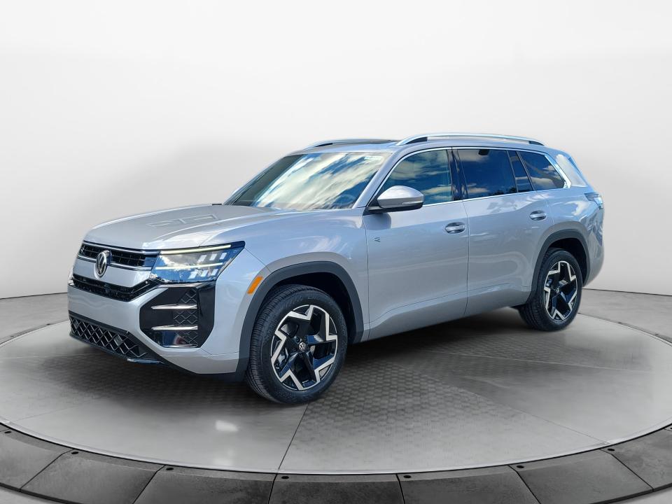 2027 Volkswagen Atlas SEL R-Line