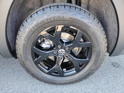 2026 Volkswagen Atlas Peak Edition