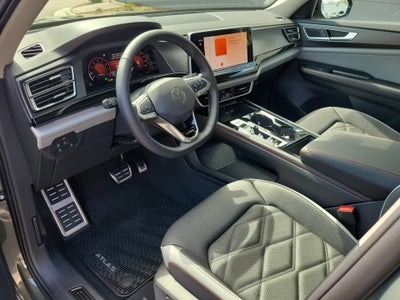 2026 Volkswagen Atlas Peak Edition