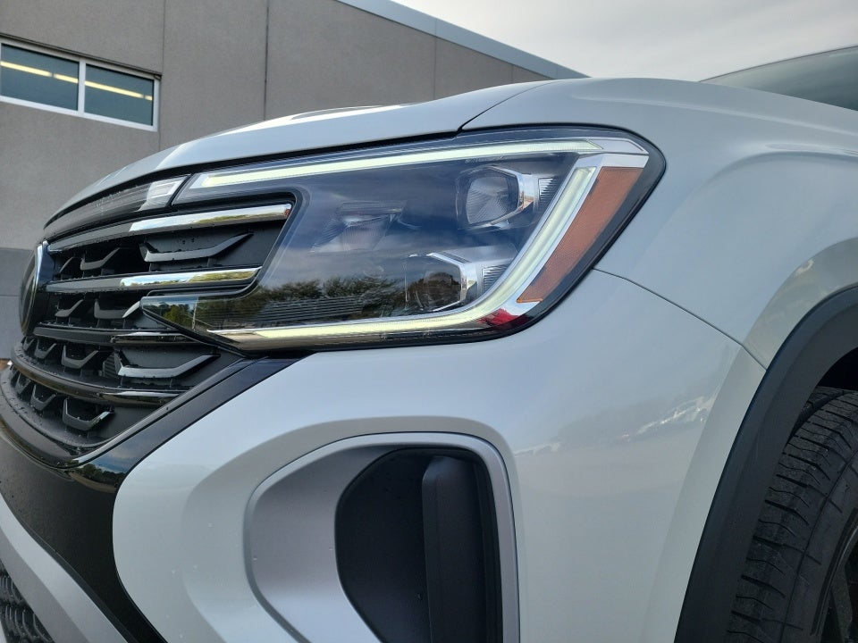 2026 Volkswagen Atlas Peak Edition