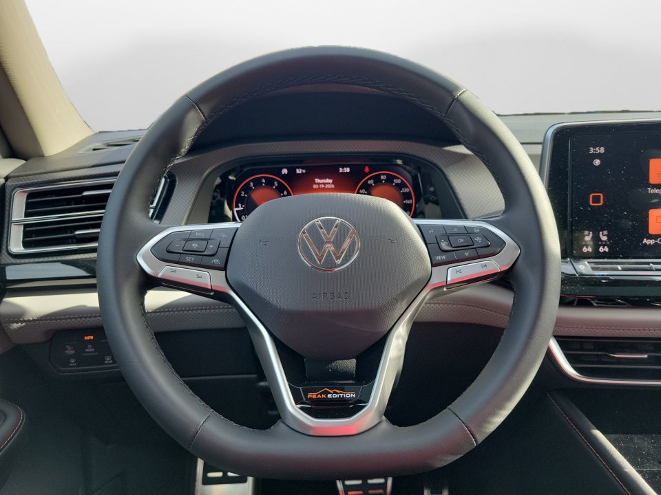 2026 Volkswagen Atlas Peak Edition
