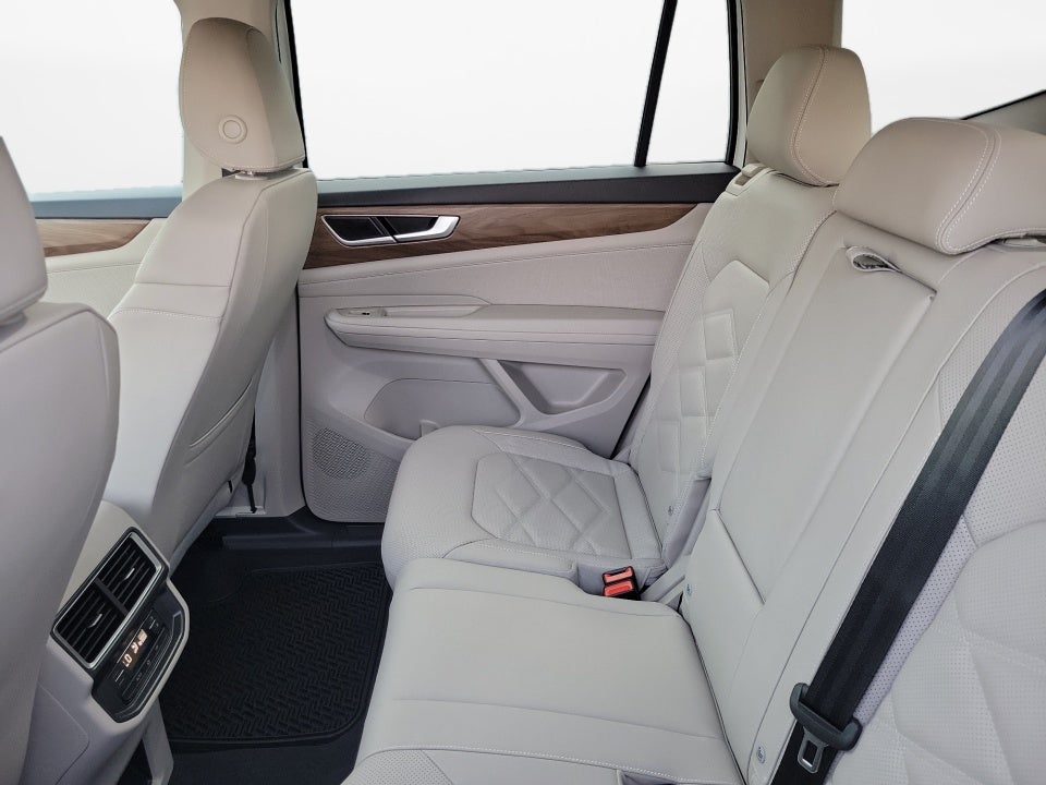 2026 Volkswagen Atlas SE