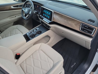 2026 Volkswagen Atlas SE